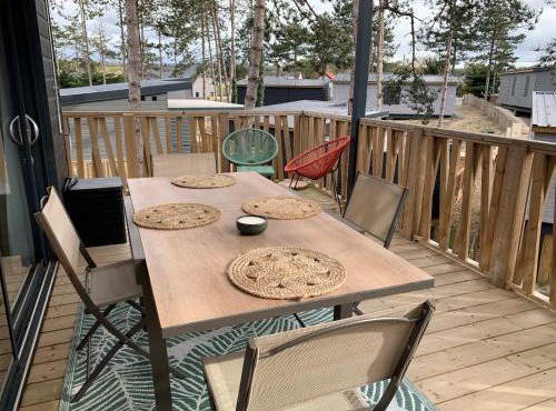 Chalet de standing pour 4 pers., piscine couverte et chauffée, à deux pas de la plage, Wi-Fi gratuit - FR-1-361-515