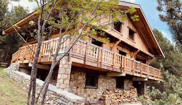 CHALET DE STANDING DE 180M2 AUX ANGLES -terrain🌲-Billard 🎱salle ciné 🎥🍿