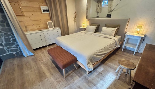 Chalet des Brasses - video projector and terrace - close to ski resorts