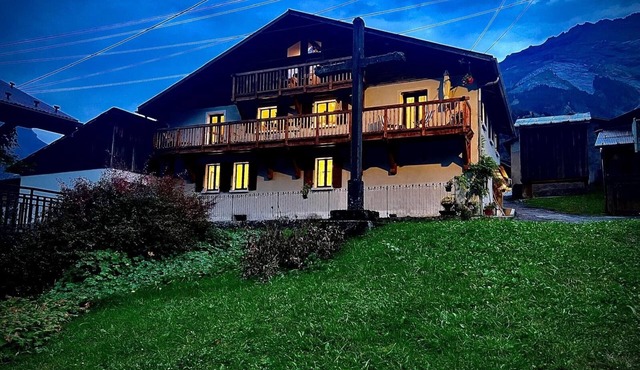 Chalet des Cascades - newly renovated mountain chalet
