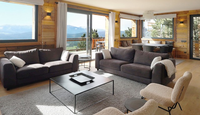 Chalet Dexception Avec vue Panoramique à 500 m des Pistes