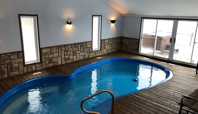 Chalet Divin #076 with inside pool