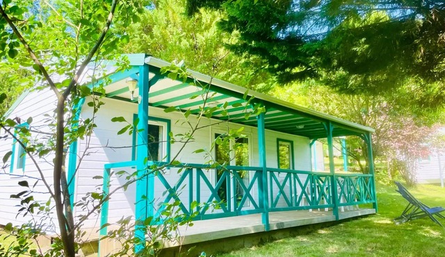 Chalet Douglas Confort 32m2 air-conditioned - 2 bedrooms + Covered terrace 15m2 5/6 persons 6 persons