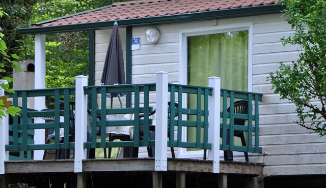 Chalet 'Du Moulin Du Châtain 2' with Shared Pool, Private Terrace and Shared Garden