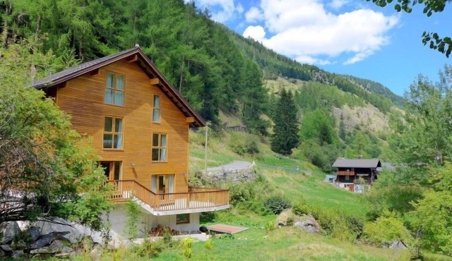 Chalet Eden by Interhome