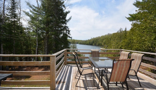 Chalet en Bois Rond Avec Spa, Sauna et Hammam