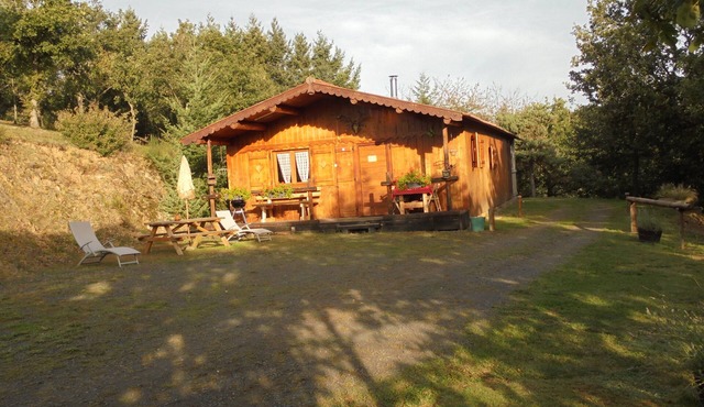 Chalet en Pleine Nature, à Proximité de Sentiers de Randonnées