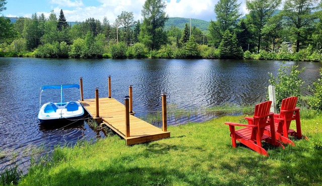 Chalet en Rondins de Bois Avec lac Privé