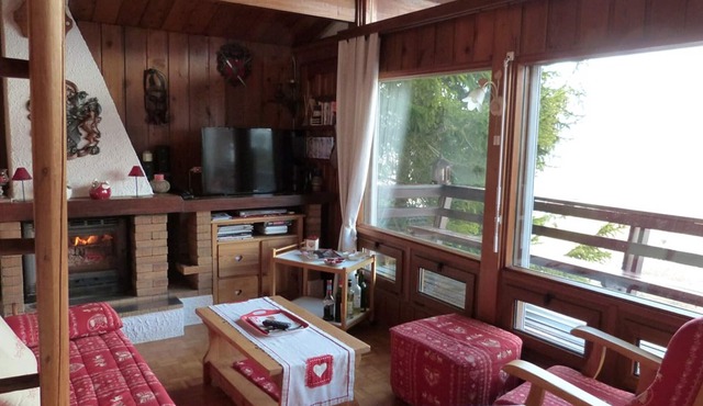 Chalet Enchastrayes, 3 bedrooms, 10 persons