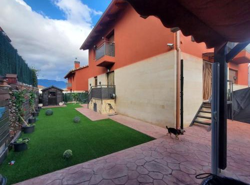 Chalet entero en La Rioja