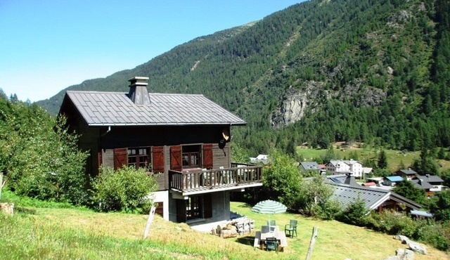 Chalet Entier Traditionnel Pour Montagnards