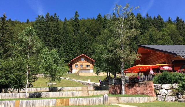 Chalet facing Lac des Rousses
