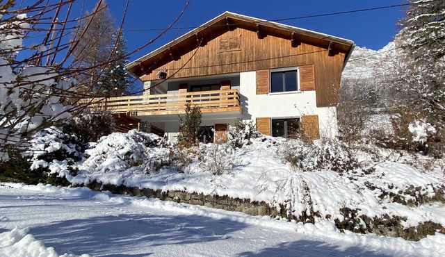 Chalet Familial de Standing vue sur les Montagnes du Parc National du Mercantour