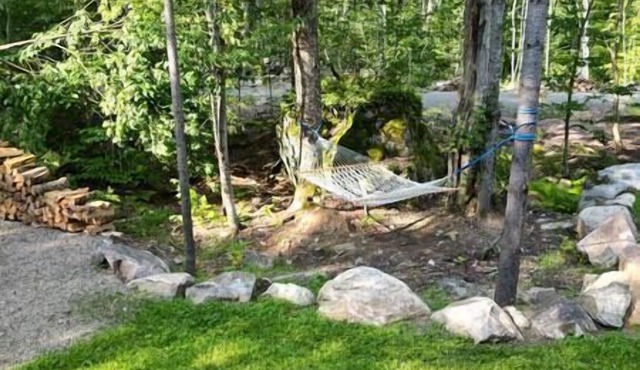 Chalet FEU en pleine nature à Tremblant.