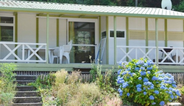 Chalet for 6 with Terrace and BBQ