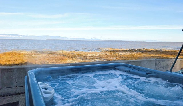 Chalet for 6 people - Waterfront | Spa | Fireplace |