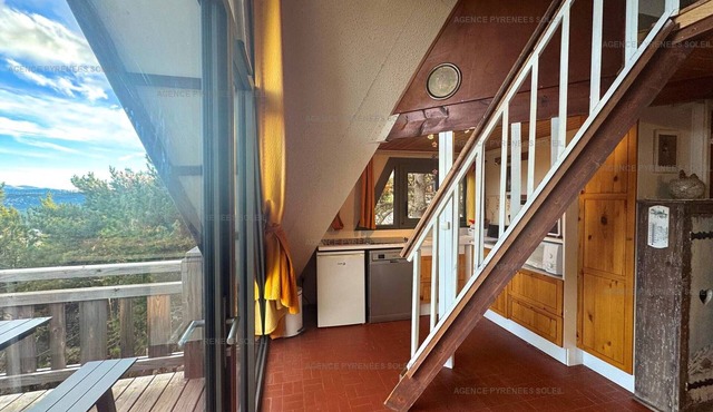 Chalet for 6 with balcony and parking in Les Angles