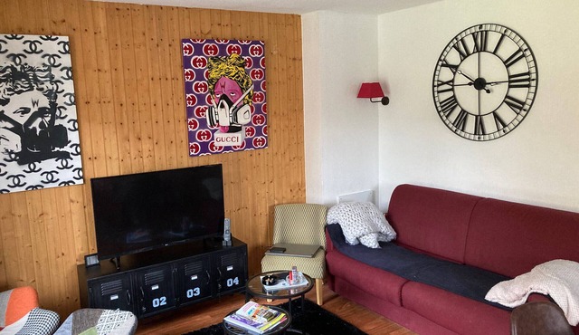 Chalet for 8 pers. in Superdevoluy, cozy, terrace