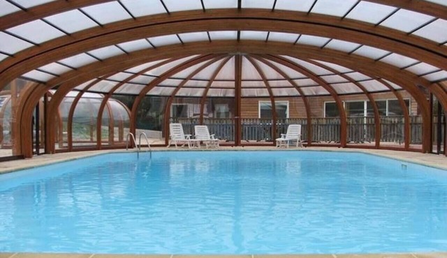 Chalet Fougère with Mountain Views, Shared Pool, and Wi-Fi