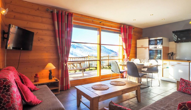 Chalet apartment for rent with south-facing terrace and private sauna