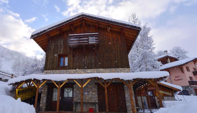 Chalet Orchis -Wohnen am Skilift in Le Bettaix