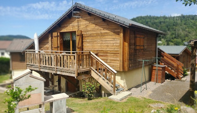 Chalet at the foot of the Alsace high Vosges balloon in Saint Maurice sur Moselle