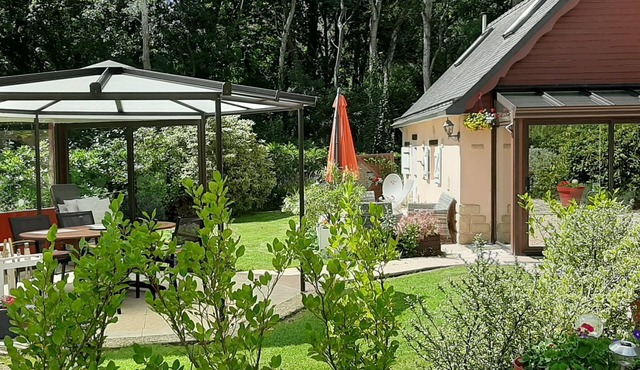 Chalet "gite du bois d'amour"(Hütte des Liebesh) by Interhome
