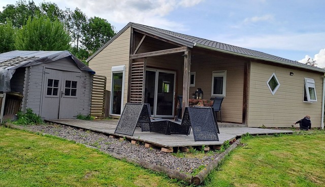 Chalet Guarana à la Campagne qui Accueil vos Petits Animaux de Compagnie