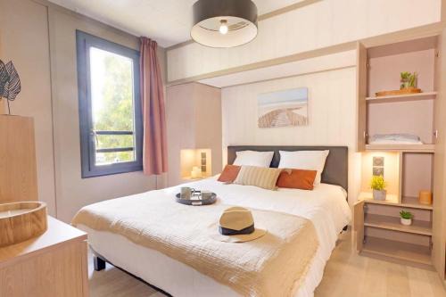 Chalet HABIA TXIKIA 4 pers, neuf, sur Hasparren, calme, avec piscine et climatisation, Pays Basque