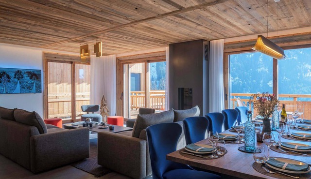 Chalet Harmonie 1 - Six Bedroom Chalet, Sleeps 14