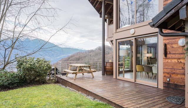 Chalet "Heart of Savoie" – Sleeps 10 – Mont Blanc View