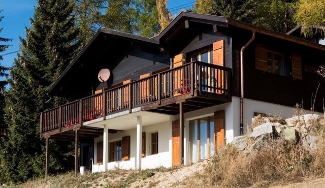 Chalet Heidelbeeri by Interhome