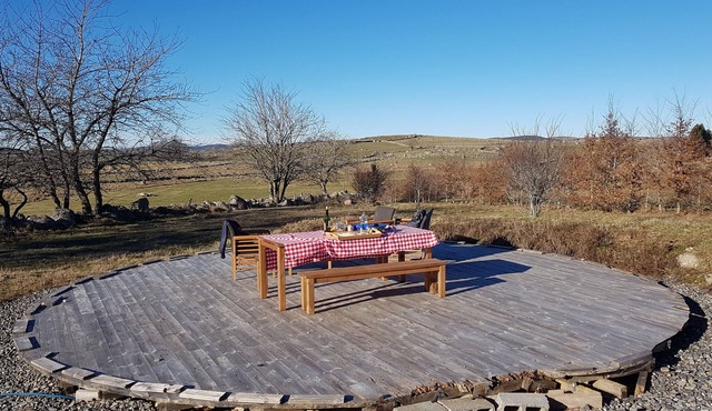 Chalet house in the heart of Aubrac