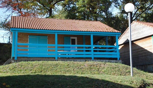 Chalet*, ideal for hikers, living room, 2 bedrooms, shower room, indoor pool