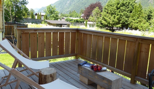 Chalet in a quiet location 5 minutes' walk from the town center 5 bedrooms 3 bathrooms/SDB