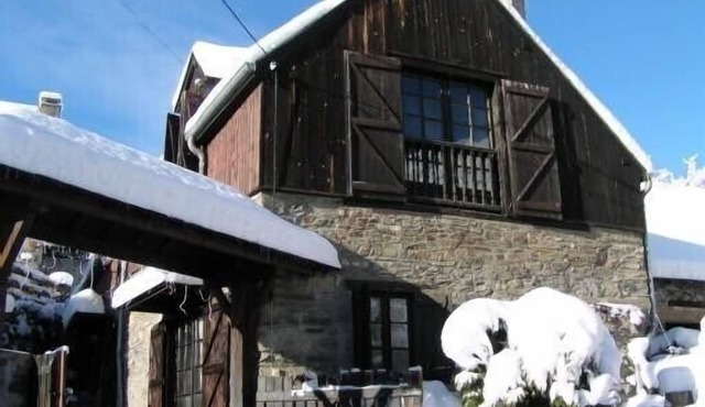 Chalet in Benque-sous Close Pistes Peyragudes Et Luchon