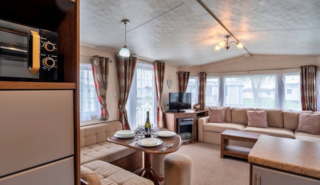 Chalet in Cornwall near Kynance Cove