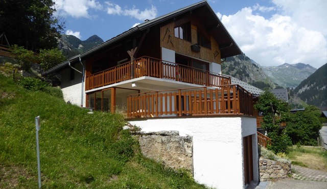 Chalet in Champagny-en-Vanoise - Ski in Paradiski - Hike in Vanoise