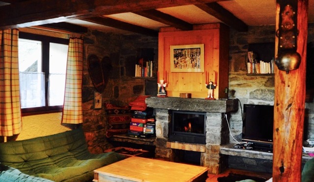 Chalet in the heart of the village of Montchavin at the foot of the slopes