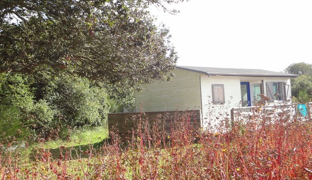 Chalet in Pont l'abbé .quiet location in the heart of the bigouden country .close to ports and beaches