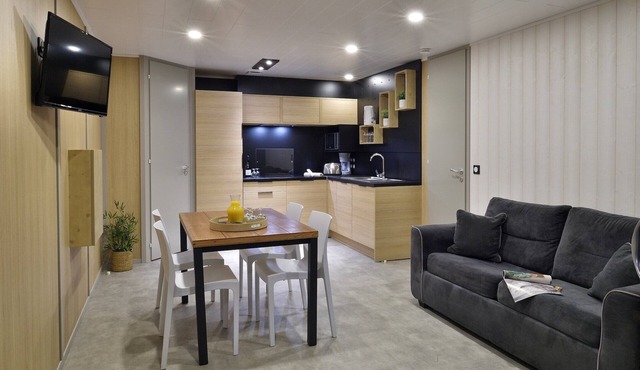 Chalet in Propriano near Sandy Beaches