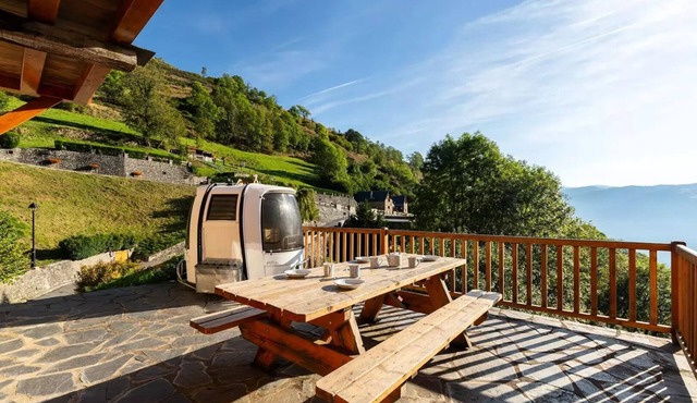 Chalet in the heart of the village of Soulan - WIFI INCLUDED