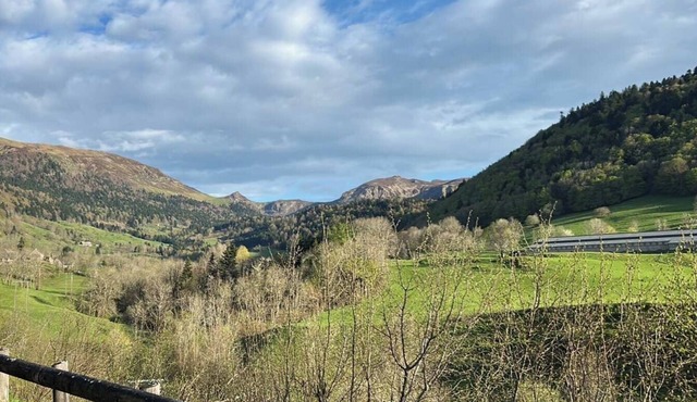 Chalet in the mountains, at the foot of Puy Mary,