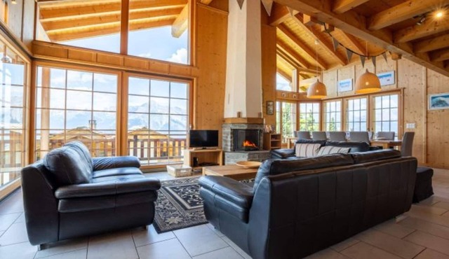 Chalet in Veysonnaz with swimming pool