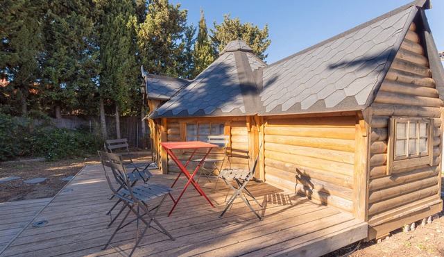 Chalet "Kota Crème Catalane" with Mountain View, Wi-Fi, and Air Conditioning