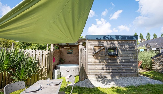 Chalet 'L'atypic' with Private Terrace, Private Garden