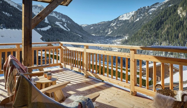 Chalet La Cachette - relaxing stay 10p hot tub and sauna - OVO Network