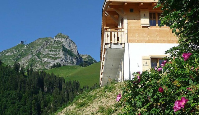 Chalet La Poya by Interhome