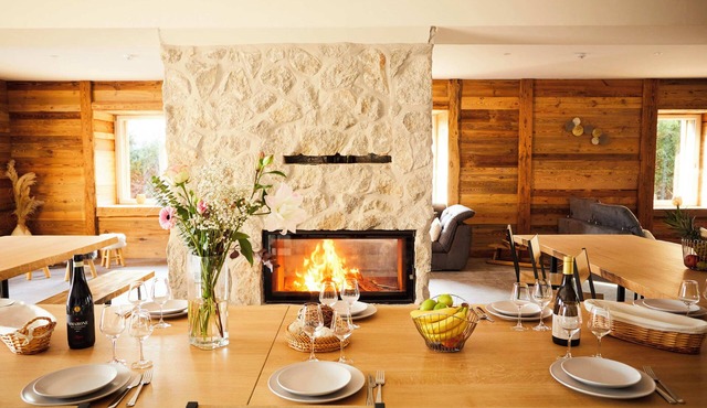 Chalet la Forgerie 32 pers, Piscine, Sauna, Jacuzzi, Cinéma