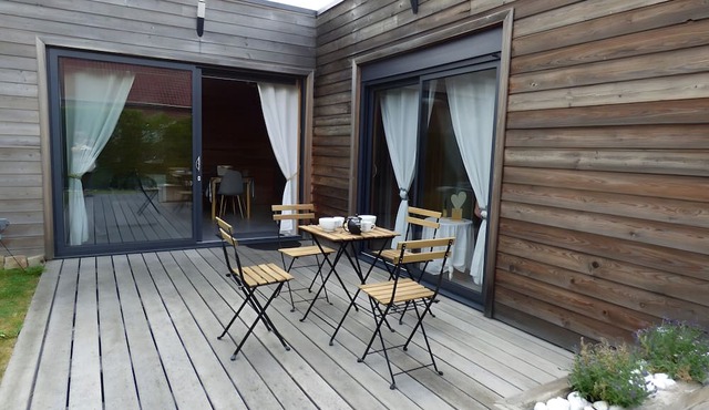 Chalet 'Le Ch'ti Lecelles' with Private Terrace and Private Garden
